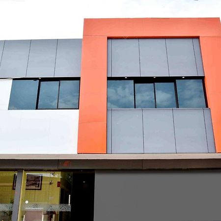 Hotel Hori Palace Ujjain Zewnętrze zdjęcie