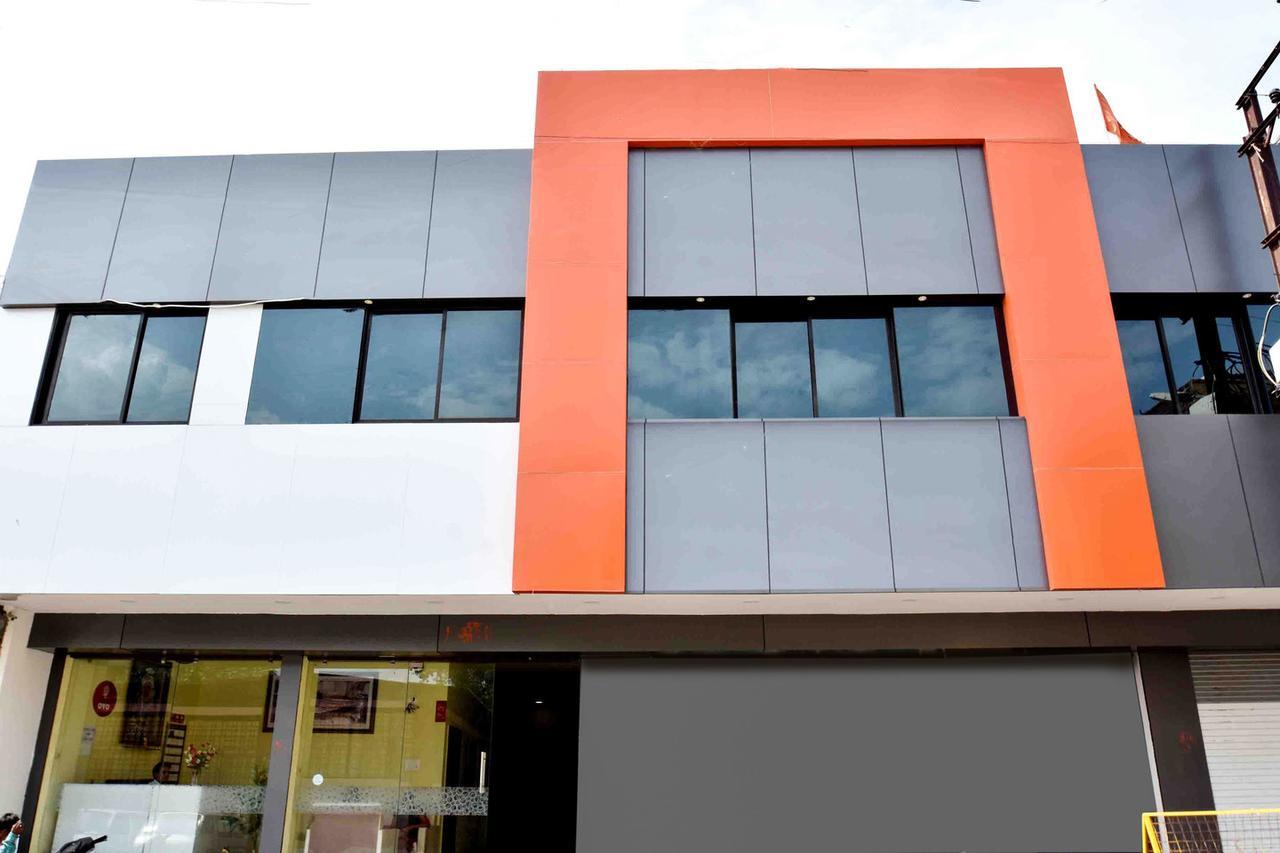 Hotel Hori Palace Ujjain Zewnętrze zdjęcie