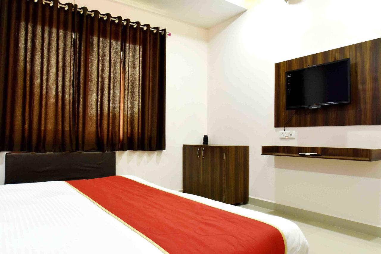 Hotel Hori Palace Ujjain Zewnętrze zdjęcie