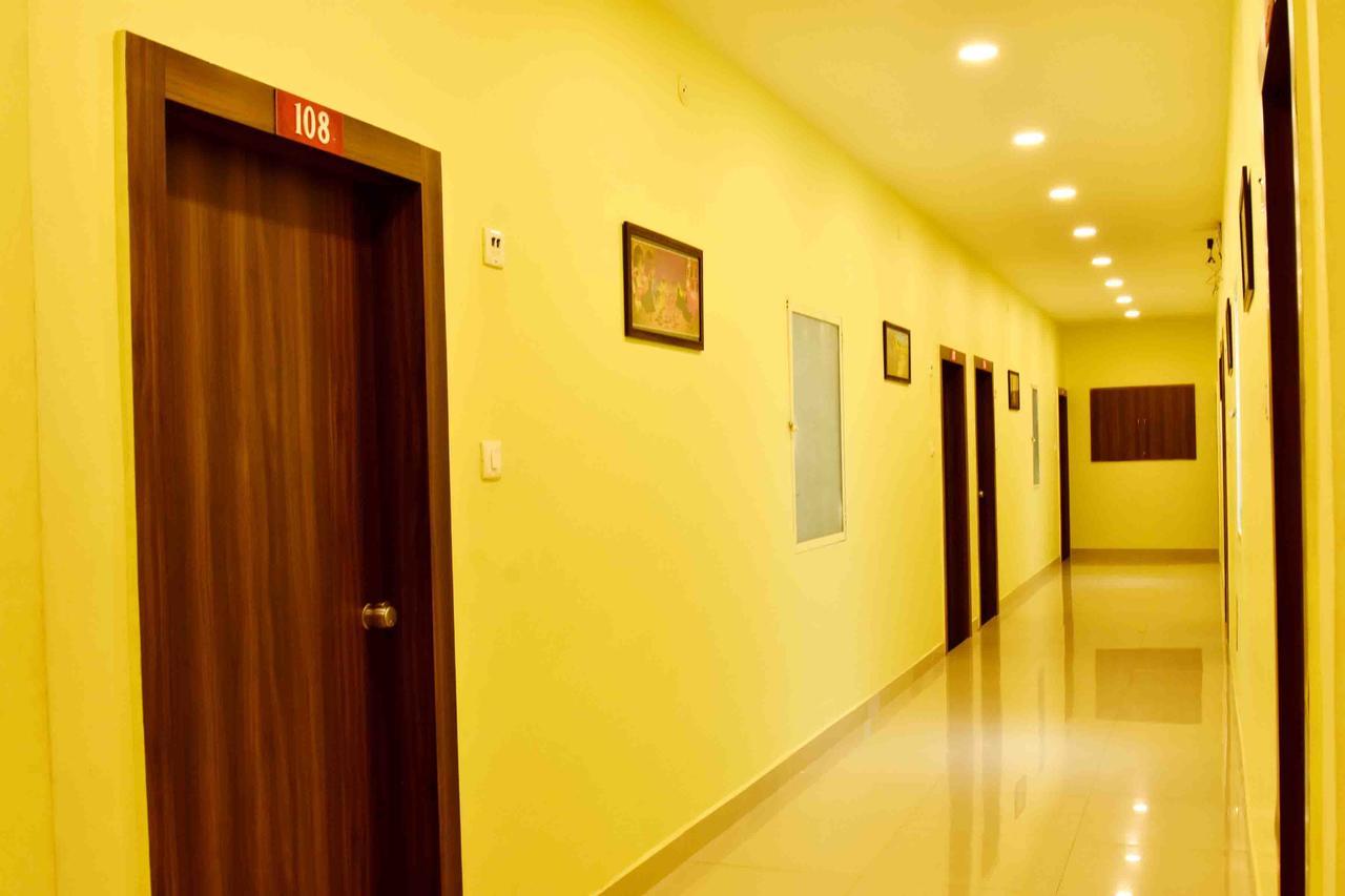 Hotel Hori Palace Ujjain Zewnętrze zdjęcie